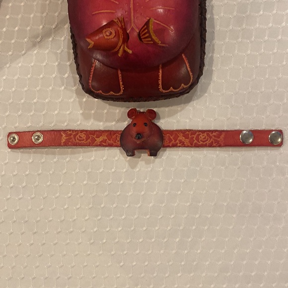 Leather Bracelet & Purse Set. Many uses for adults w/Key Chain & Wristlet Strap - Picture 11 of 15